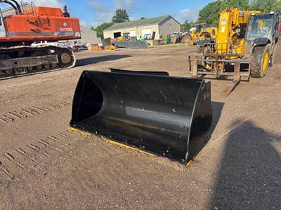 Caterpillar 93" BUCKET FOR 910 Bucket
