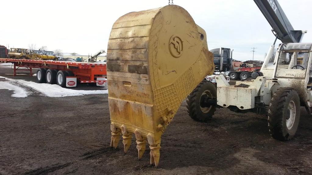Central Fabricators 46" EX700 bucket Bucket For Sale Holland, MI