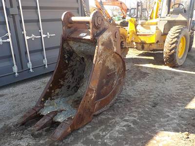 DOGGET 30" DEERE- HITACHI 330/350/370/380G Bucket