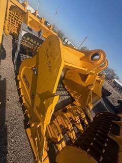 Jisan 72" CAT 345/349/352 TB LINKAGE Bucket