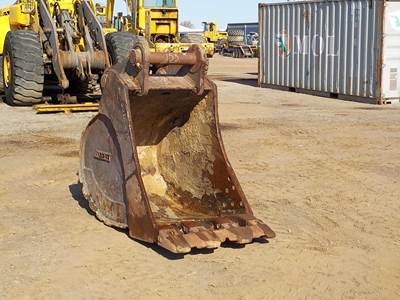 John Deere 36" JD350 370 380 Bucket