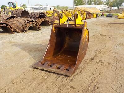 John Deere 42" JD230 250 270 290 Bucket