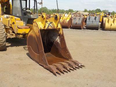 John Deere 43" JD350 380 Bucket
