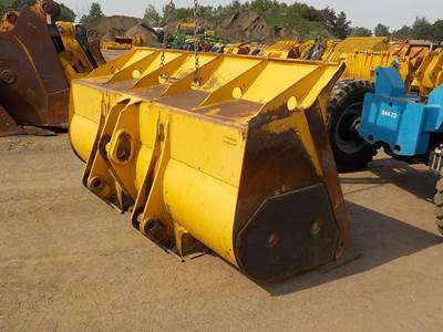 John Deere 744H 5.25 YARD 118" PIN ON Bucket