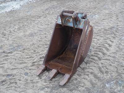 KOMTSU 18" BL60/BL70 Bucket