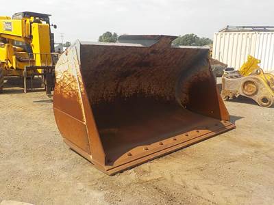 Liebherr 118" 5.23 YARD Bucket