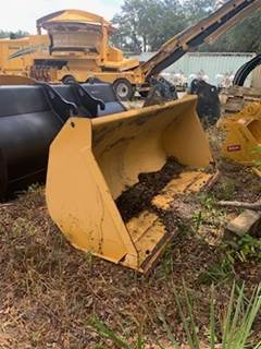 Liebherr 95" BUCKET 1.96 YARDS L526 L528 Bucket