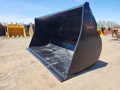 Paladin 117" 4.7 YARD ZW220-6 Bucket