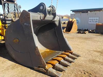 Strickland 72" EC550 BUCKET Bucket