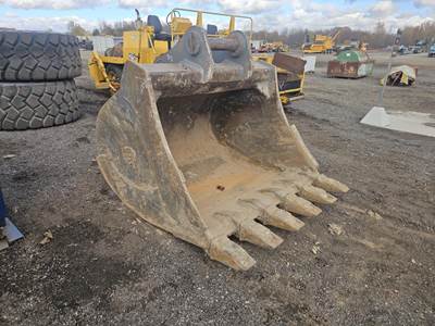 Strickland 72" Strickland Bucket off 470 ZX470 450 ZX450 Bucket