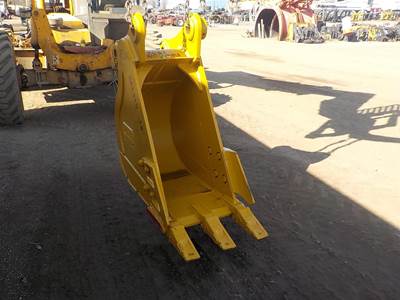 Teran 18" Bucket Cat 315/316/318 Bucket