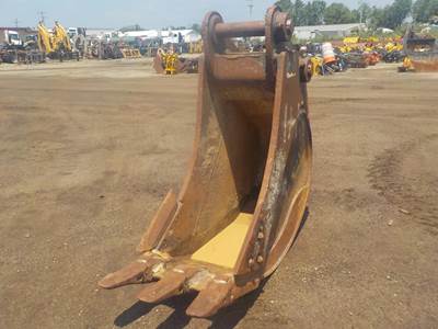 24" PC300 PC350 PC360 PC390 Bucket