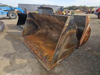 Volvo 110" ISO L120 644 HL960 3.5 yards Bucket