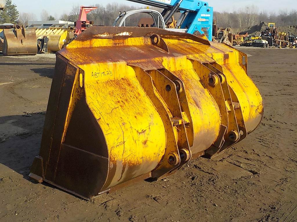 Volvo 121" L110/L120 Bucket For Sale Holland, MI ABT19L23