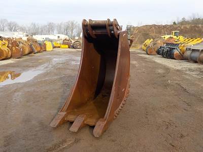 Volvo 36" S3 HOOKUP EC380 EC480 Bucket