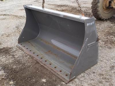 Volvo 71" 1 Yard Bucket