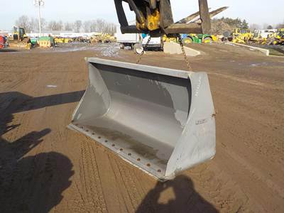 Volvo 75" 1 YARD L25 L30 L35 SKID STEER Bucket