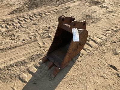 Wb 12" WB BUCKET FOR SK35 Bucket