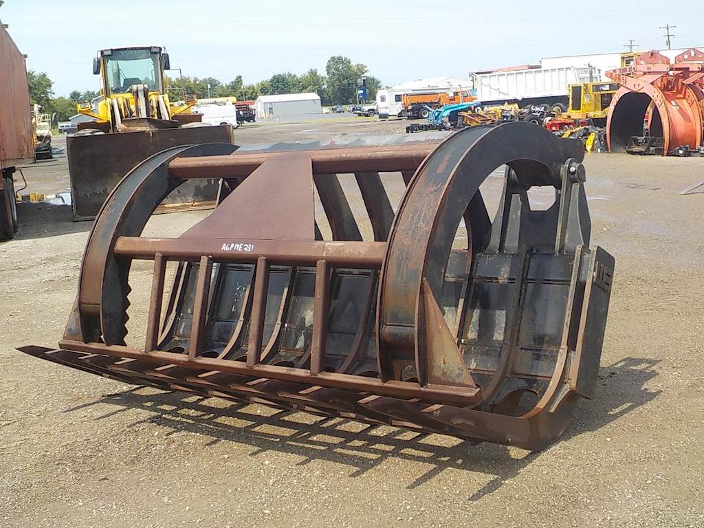 Wb 111" WIDE ROOT RAKE WITH TOP CLAMP Bucket For Sale Holland, MI