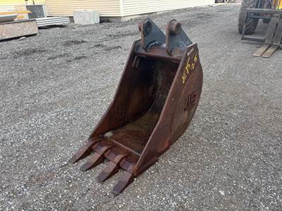 Werk-Brau 18" BUCKET FOR JCB 85Z Bucket