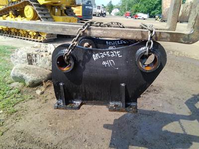 John Deere JD MOUNTING KIT HH135 Hammer