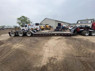 Fontaine 55HFLD Lowboy Trailer