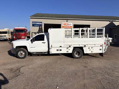 Chevrolet 3500HD Mechanic / Service Truck