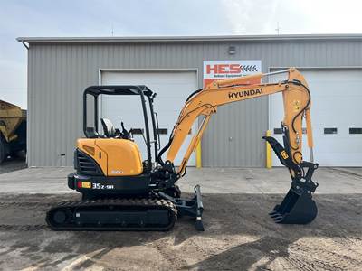 Hyundai ROBEX 35Z-9A Mini Excavator
