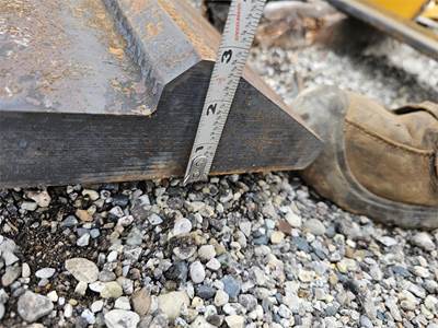 HALF ARROW EDGE HALF ARROW