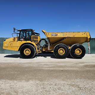 Caterpillar 740GC Off-Highway Truck