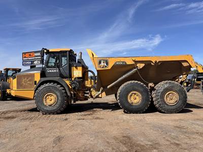 John Deere 410E II Off-Highway Truck