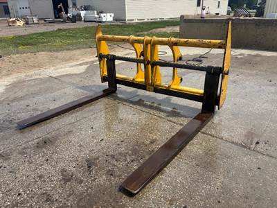 John Deere 98" X72" FORKS, JRB 416 Rotating Pallet Forks