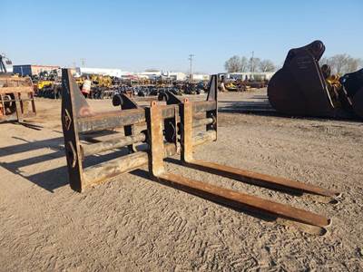 Pemberton 418 HOOKUP 98" X 69" LONG Rotating Pallet Forks