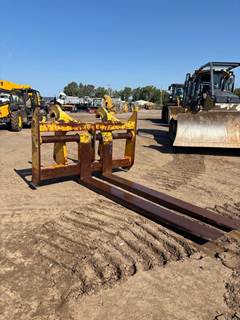 Rockland 90'' WIDE X 106''LONG WA500/ 980 Pallet Fork