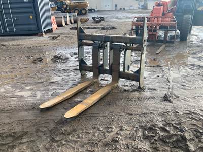 Tag 61''WIDE X 59''LONG, JRB 416 Rotating Pallet Forks