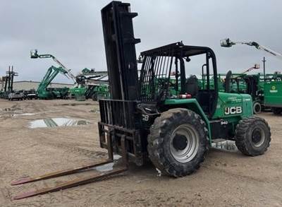 JCB 940 Rough Terrain Forklift