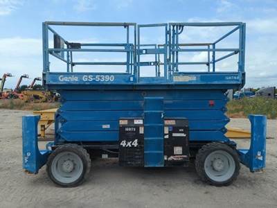 Genie GS-5390 RT Scissor Lift