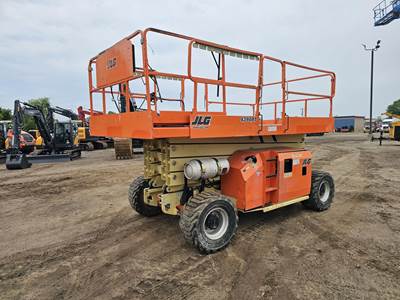 JLG 4394RT Scissor Lift