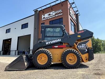 Hyundai HS120V Skid Steer