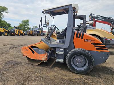 Hamm H5I Smooth Drum Roller Compactor