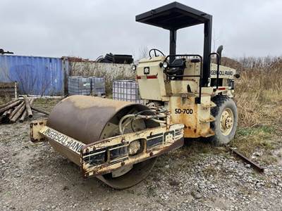 Ingersoll-Rand SD70 Smooth Drum Roller Compactor