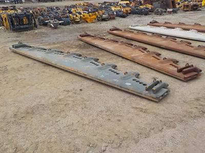 197" SPADE NOSE CUTTING EDGE Spade Nose Bucket