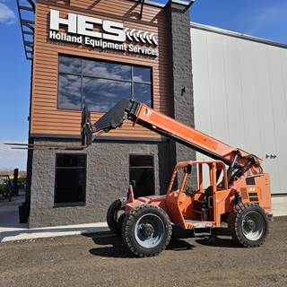 SkyTrak 8042 Telehandler - 8000lb Capacity