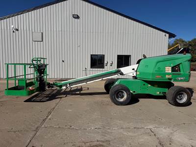 JLG 400S Telescopic Boom Lift