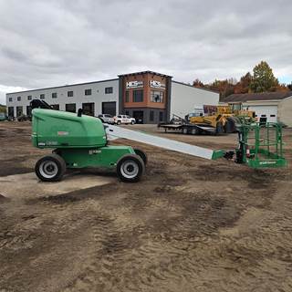 JLG 400S Telescopic Boom Lift