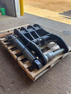 ACS 200 CLASS 80MM PIN 52 3/4LONG X 28" W Thumb