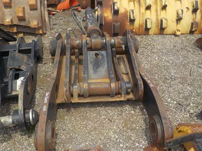 B&D Fabricators 83" LONG FOR JD450 470 110MM PIN HOLE Thumb