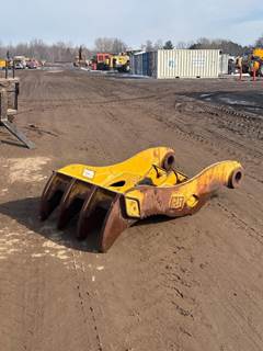 Caterpillar 345 349 352 110MM PIN 71" LONG Thumb