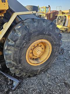 Volvo L70C Tire & Rim