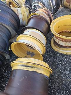 Volvo L70H Tire & Rim